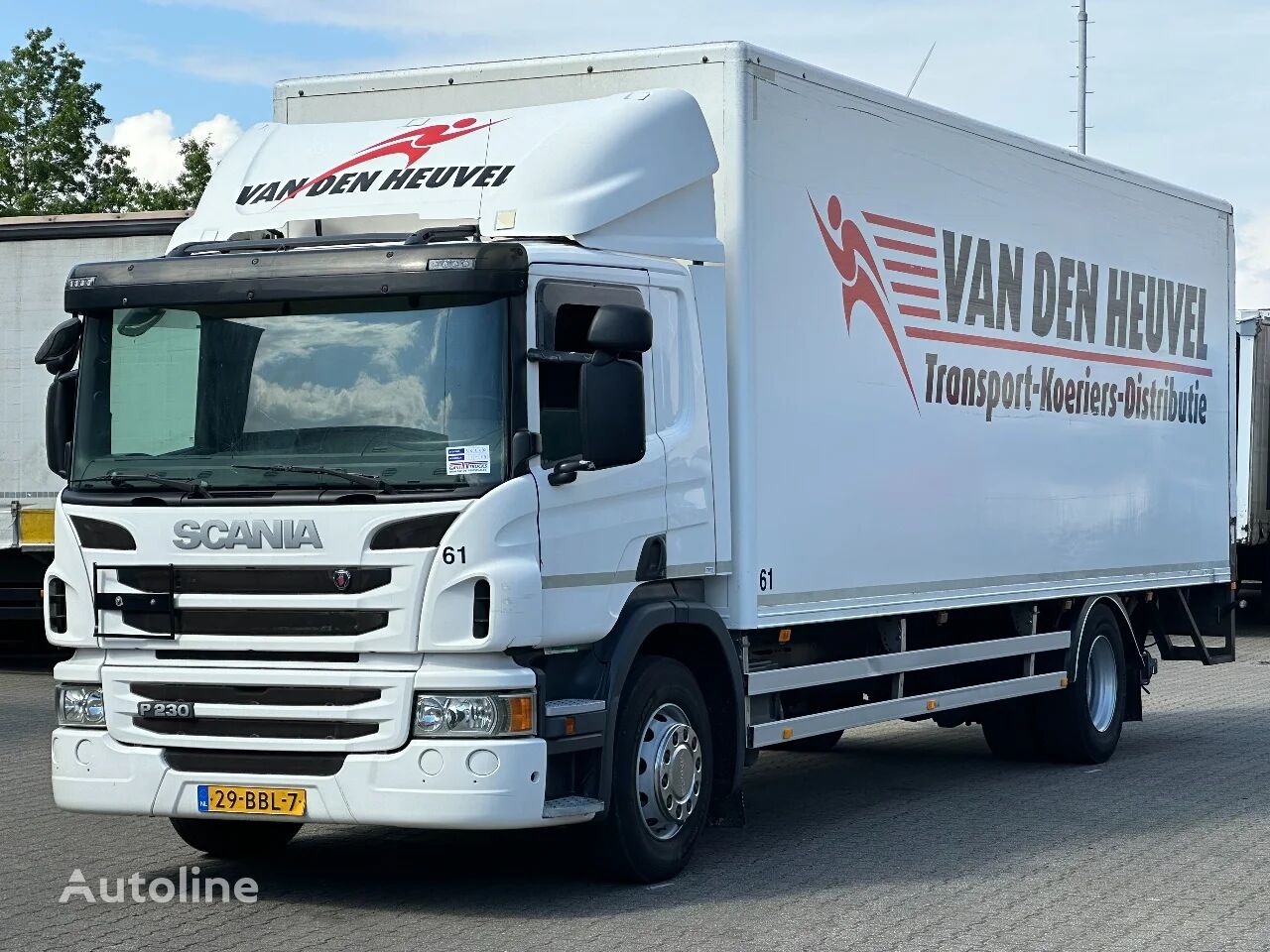 автофургон Scania P230 4X2 GESLOTEN BAKWAGEN / ZIJDEUR / LAADKLEP / EURO 5