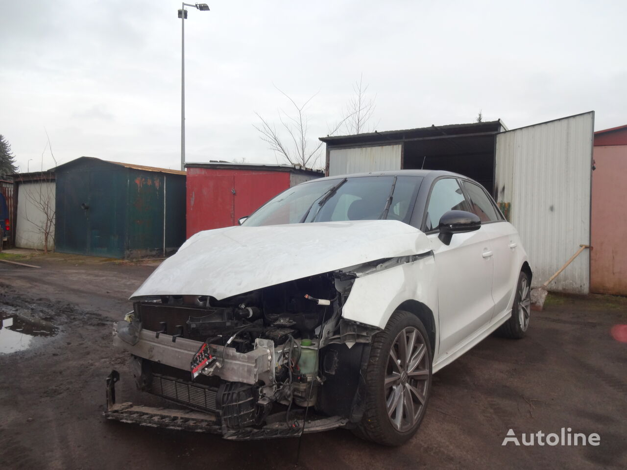 хэтчбек Audi A1 1.2TFSI SPORTBACK после аварии