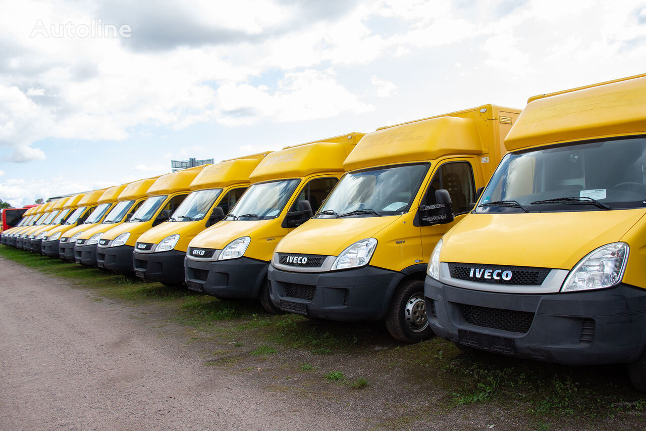 furgoonveok < 3.5t IVECO Daily 35 S11 C30C AUTOMATIK KAMERA MAXI Regale DURCHGANG