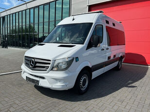 машина скорой помощи Mercedes-Benz 313 CDI L2H2 Ambulance 4x2