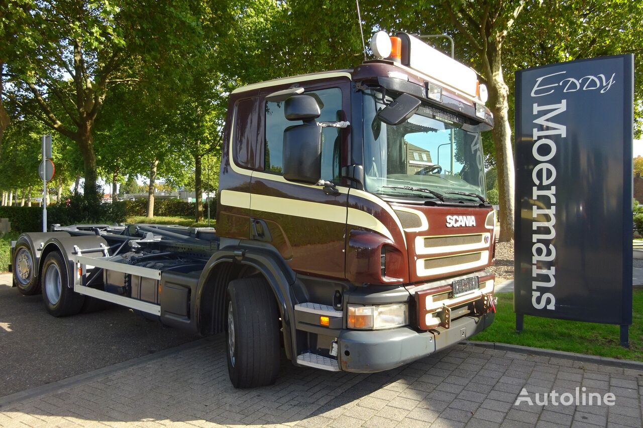 konkslift veoauto Scania P360 Cp 16
