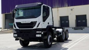 uus sadulveok IVECO Trakker