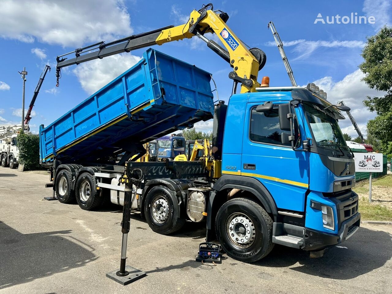 самосвал Volvo FMX 500 8x4 TIPPER + CRANE HMF 3220 K-4 - 5/6 F - ROTATOR - RADI