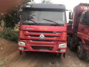 kallur veoauto HOWO 375
