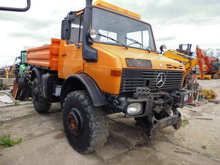 kallur veoauto MERCEDES-BENZ Unimog 425