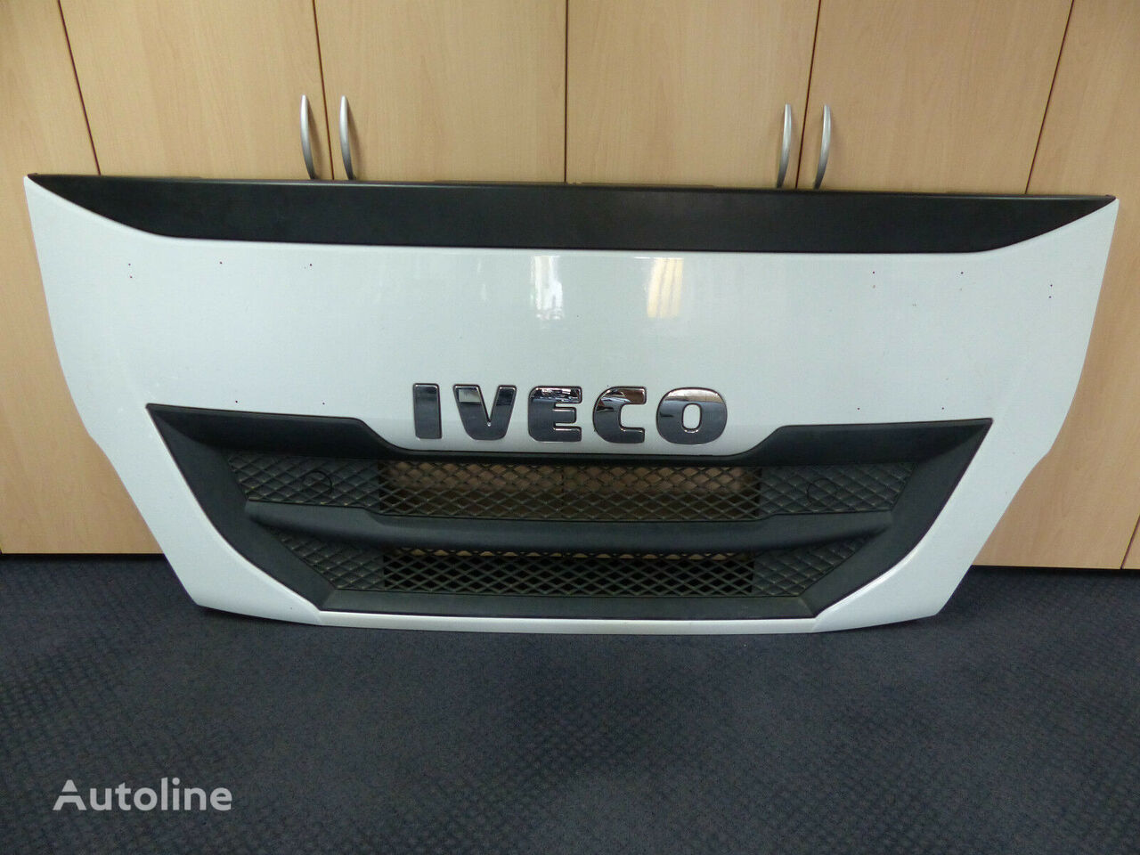 решетка радиатора 5801546913 для грузовика IVECO